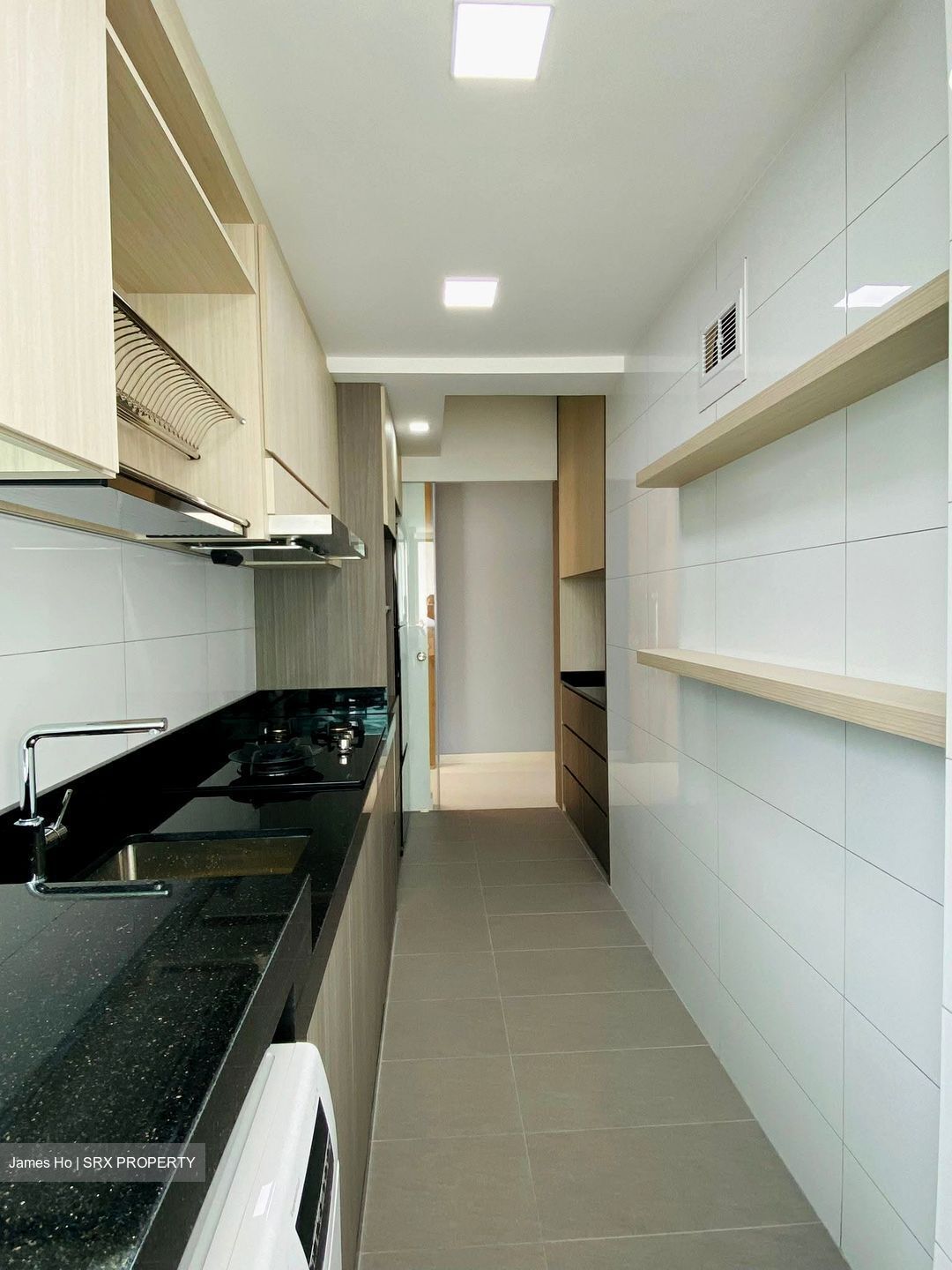 Casa Merah (D16), Apartment #575351341